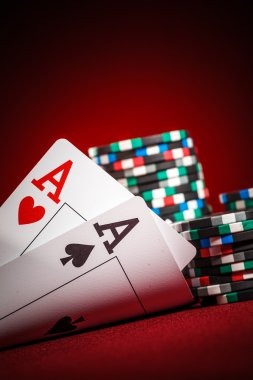 Hand ranking and payout table Card hand ranking display
